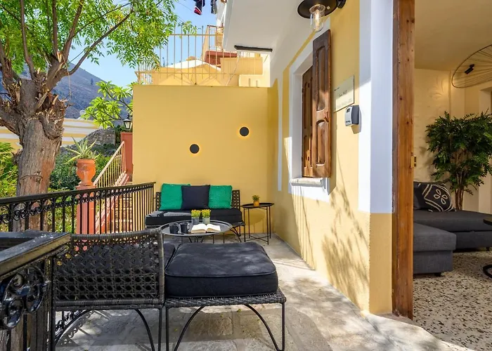 Apartment Townhall *